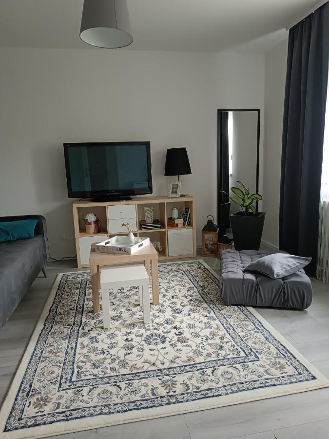 Apartman Vervis Varazdin Exterior photo