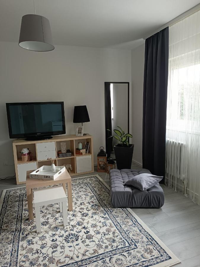 Apartman Vervis Varazdin Exterior photo
